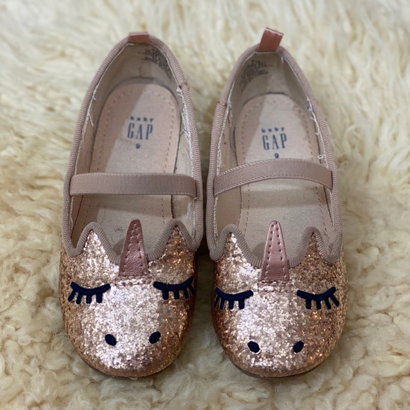 GAP Unicorn Rose Gold Slip on Shoes - Picture 2 of 4
